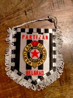 Partizan Belgrad Belgrado voetbal vintage vaantje vaan club, Vaantje of Sjaal, Gebruikt, Verzenden, Buitenlandse clubs