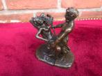 bronzen erotische miniatuur-beeldengroep, sater en dame, Antiek en Kunst, Ophalen of Verzenden