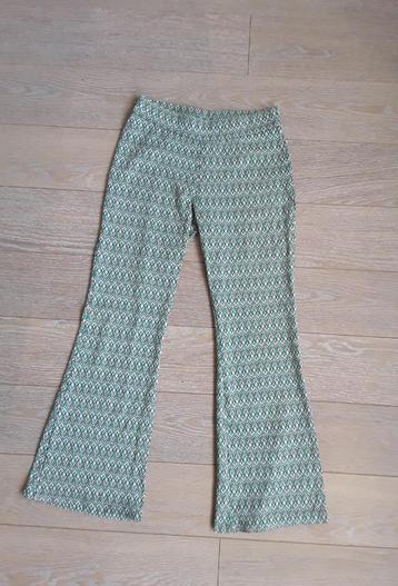 Print broek flared pijp voor mt M beschikbaar voor biedingen