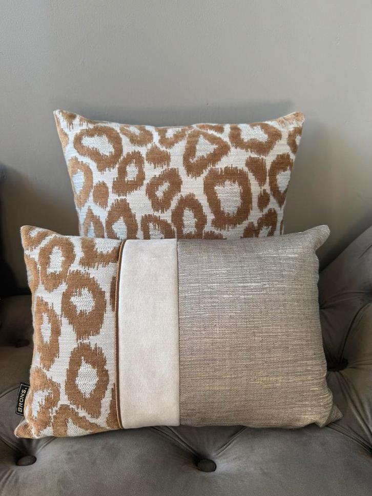 Brons sierkussens panter set van 2 nieuw, Huis en Inrichting, Woonaccessoires | Kussens, Nieuw, Vierkant, Ophalen of Verzenden