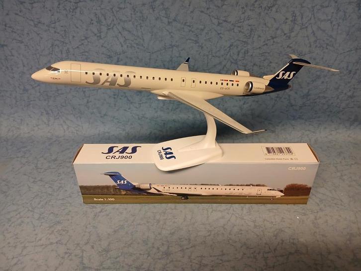 CRJ 900 SAS (nieuw), Hobby en Vrije tijd, Modelbouw | Vliegtuigen en Helikopters, Nieuw, 1:72 tot 1:144, Overige merken, Ophalen of Verzenden