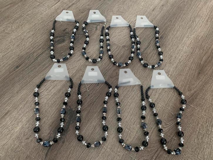 Partij 8 stuks mooie kettingen k102, Sieraden, Tassen en Uiterlijk, Kettingen, Nieuw, Overige materialen, Overige kleuren, Ophalen of Verzenden