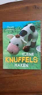 Kleine Knuffels Haken - Christel Krukkert, Boeken, Ophalen of Verzenden, Zo goed als nieuw, Breien en Haken