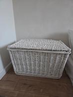 Rotan opbergmand wit
70x48x45 cm, Huis en Inrichting, Woonaccessoires | Schalen en Manden, Ophalen, Mand, Zo goed als nieuw, Riet