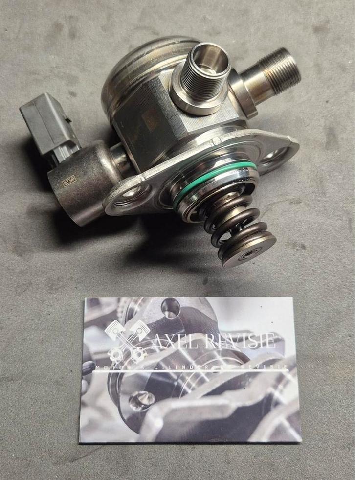 Mercedes C63 brandstofpomp 4.0 M177, Auto diversen, Overige Auto diversen, Ophalen of Verzenden