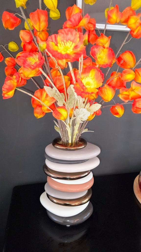 KARE Pebbles Design vaas – decoratief & stijlvol, Huis en Inrichting, Woonaccessoires | Vazen, Wit, Minder dan 50 cm, Aardewerk of Porselein