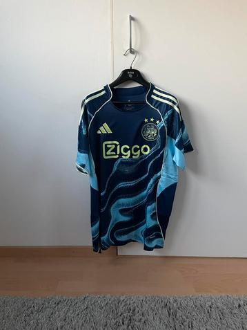 Ajax Shirt 2025 - 2026 Maat XL beschikbaar voor biedingen