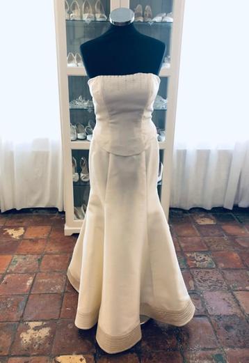 Prachtige nieuwe Amanda Wyatt trouwjurk 38/40 beschikbaar voor biedingen