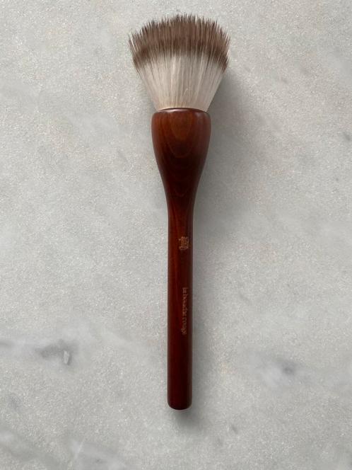 La Bouche Rouge Paris Brush, Sieraden, Tassen en Uiterlijk, Uiterlijk | Cosmetica en Make-up, Zo goed als nieuw, Toebehoren, Wangen