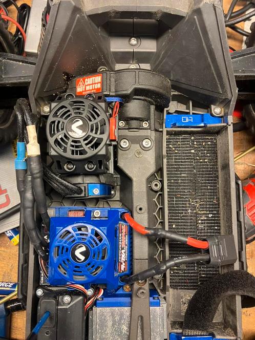 Velineon 4s 540xl vxl combo, Hobby en Vrije tijd, Modelbouw | Radiografisch | Auto's, Zo goed als nieuw, Onderdeel, Elektro, Ophalen of Verzenden