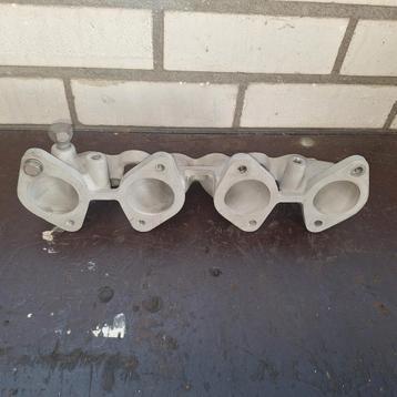 Inlaatspruitstuk 2x dubbele webers volkswagen 8v beschikbaar voor biedingen