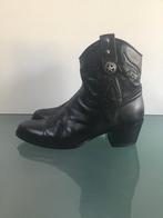 GRATIS VERZENDEN | SENDRA Boho zwarte laarzen 40, Sendra, Verzenden, Zwart, Lage of Enkellaarzen