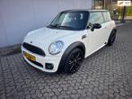 Mini Mini 1.6 Cooper, Auto's, Mini, Voorwielaandrijving, Gebruikt, 4 stoelen, Leder en Stof
