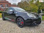 Alfa Romeo Giulietta 1.7 TBi Quadrifoglio Verde, Auto's, Gebruikt, 1295 kg, 4 cilinders, Leder en Stof