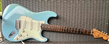 DutchRelics gitaren stratocaster Fender beschikbaar voor biedingen