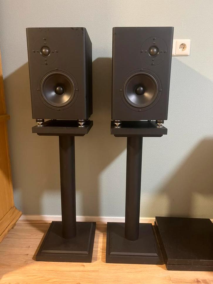 Luidsprekers, Audio, Tv en Foto, Luidsprekers, Zo goed als nieuw, Front, Rear of Stereo speakers, Overige merken, Ophalen