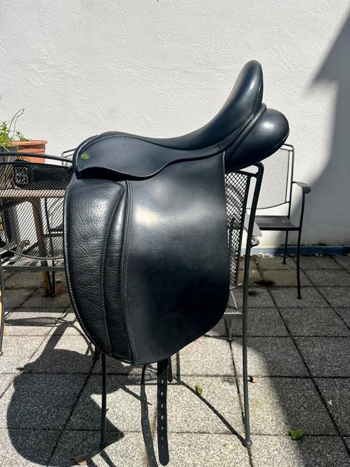 Hulsebos WB4 dressuurzadel, Dieren en Toebehoren, Paarden en Pony's | Zadels, Zo goed als nieuw, Dressuur, Ophalen of Verzenden