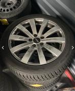 Winterbanden + wielen, Auto-onderdelen, Banden en Velgen, Ophalen, Gebruikt, Banden en Velgen, 17 inch
