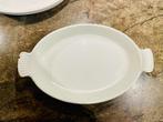 Grote Le Creuset ovenschaal wit gietijzer 32 cm, Huis en Inrichting, Keuken | Potten en Pannen, Ophalen of Verzenden, Zo goed als nieuw