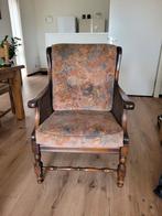 Oude stoelen met kussens, Ophalen, Gebruikt, Bruin, Twee
