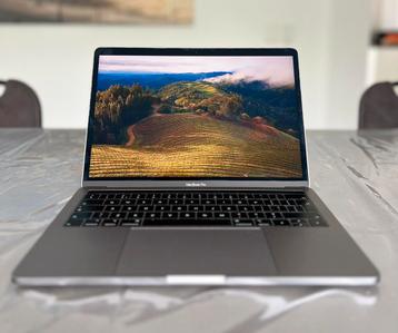 Apple MacBook Pro 13’ Retina, 4 x ⚡️bolt-3 ports, 512 GB SSD