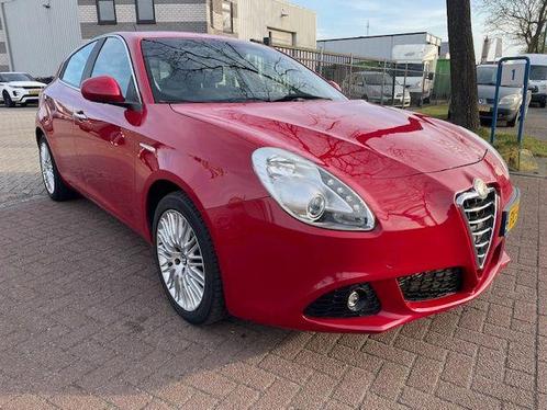 Alfa Romeo Giulietta 1.6 JTDm 5deurs Progression Airco/ECC,C, Auto's, Alfa Romeo, Bedrijf, Te koop, Giulietta, ABS, Airbags, Airconditioning