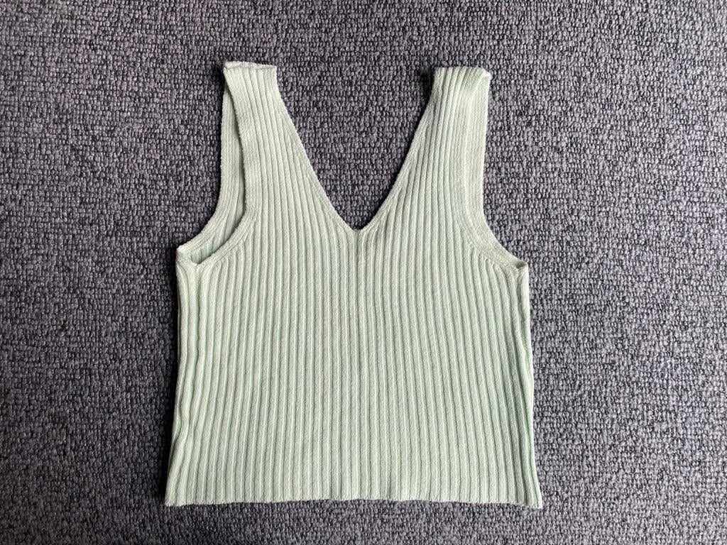 Groene Top Zonder Mouwen - Maat S Brandy Melville, Ophalen of Verzenden, Gedragen, Groen, Maat 36 (S)