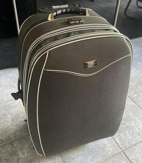 2 Edwards Koffers met Slot & Wieltjes en 1 No-Shou koffer, Sieraden, Tassen en Uiterlijk, Koffers, Zo goed als nieuw, Overige materialen