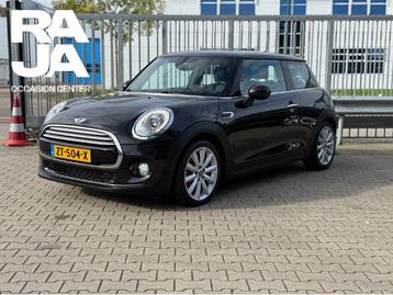 Mini Mini 1.5 Cooper Chili Navi Cruise Pano Clima Camera H&K beschikbaar voor biedingen