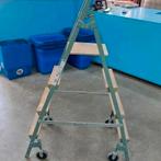 Zeer solide ijzeren verrijdbare trap, Doe-het-zelf en Verbouw, Ladders en Trappen, Ophalen, Gebruikt, Minder dan 2 meter
