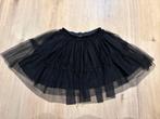 Rokje zwarte tule, valt als 116/122 (staat 122/128 in), Ophalen, Zo goed als nieuw, Meisje, Jurk of Rok