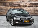 Volvo V70 2.0 T4 Dynamic Edition | Automaat | Trekhaak |, Gebruikt, Leder en Stof, Zwart, V70