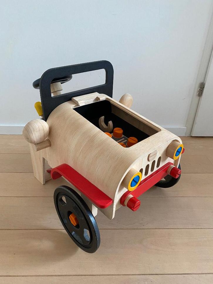 Superleuke Plan Toys automonteur auto!, Kinderen en Baby's, Speelgoed | Houten speelgoed, Gebruikt, Ophalen