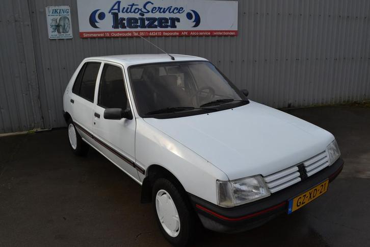 Peugeot 205 1.1 Accent (bj 1993), Auto's, Oldtimers, Bedrijf, Te koop, Peugeot, Benzine, Hatchback, Handgeschakeld, Origineel Nederlands