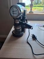 Filterkoffiezetapparaat, Witgoed en Apparatuur, 10 kopjes of meer, Ophalen, Zo goed als nieuw, Koffiemachine