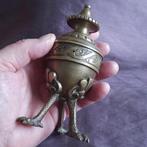 Antiek Bronzen Ornament op Drie Hanepoten, Verzenden