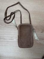 Lederen Telefoontasje, Ophalen of Verzenden, Zo goed als nieuw, Bruin, Schoudertasje