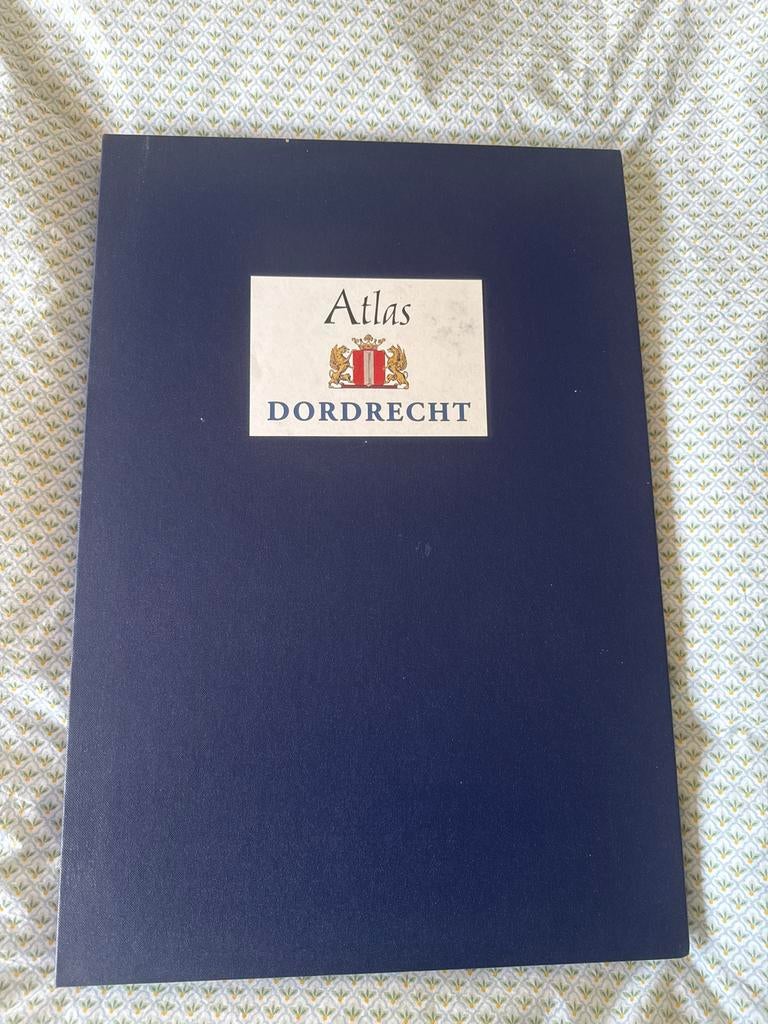 Atlas van Dordrecht - Zeldzaam Exemplaar, Overige atlassen, Verzenden, Zo goed als nieuw, 1800 tot 2000