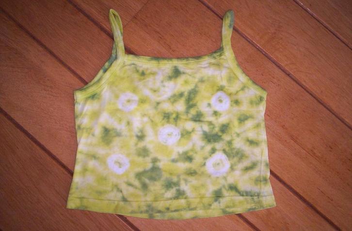 Zonnehemd top groen batik maat 104, Kinderen en Baby's, Kinderkleding | Maat 104, Zo goed als nieuw, Meisje, Shirt of Longsleeve