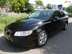 Volvo V70 1.6D 109pk Kinetic Clima Cruise Trekhaak 1300kg 20, Auto's, Voorwielaandrijving, Stof, Gebruikt, Zwart