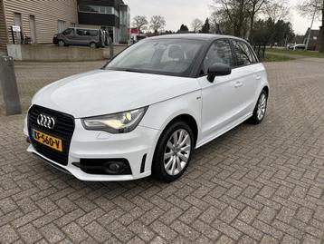 Audi A1 Sportback 1.2 TFSI Pro Line S [ fm navi,ecc,xenon,lm beschikbaar voor biedingen