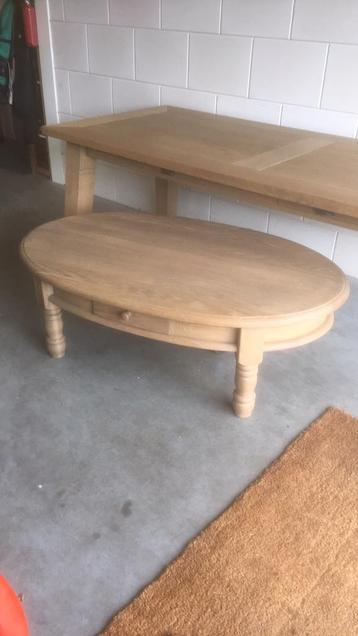 Salontafel ovaal beschikbaar voor biedingen