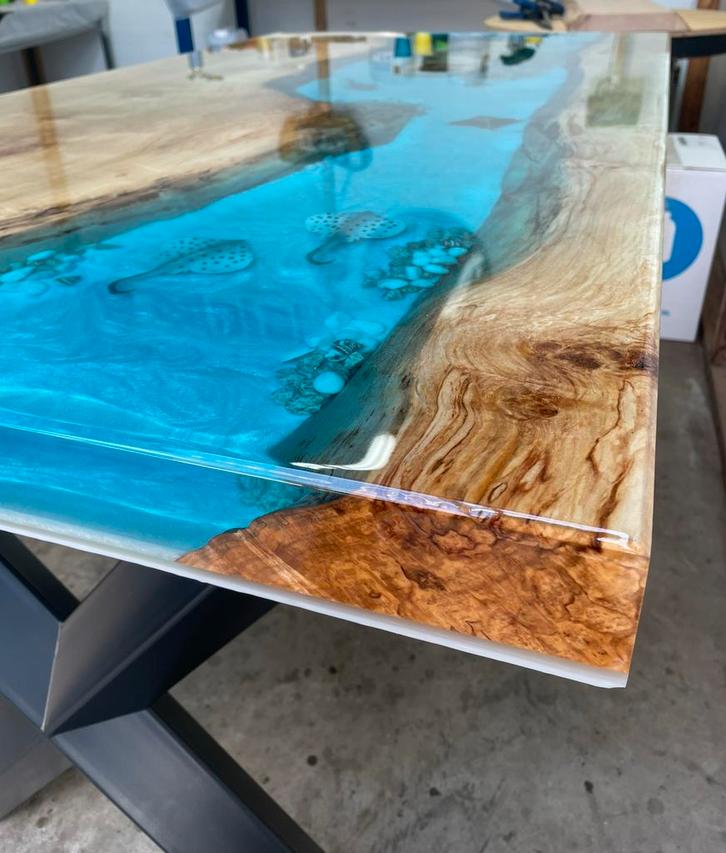 Luxe Epoxy Hout Tafel – 160x90 – Blauw River Effect, Huis en Inrichting, Tafels | Eettafels, Nieuw, 50 tot 100 cm, Vier personen