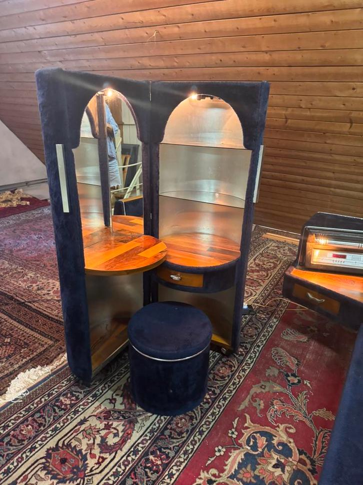 Luigi Massoni voor Poltrona Frau bed kaptafel space age bed, Huis en Inrichting, Slaapkamer | Bedden, Gebruikt, Tweepersoons, 200 cm
