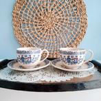 Johnson Brothers "Hearts & Flowers", 2 kop en schotels, Antiek en Kunst, Ophalen of Verzenden