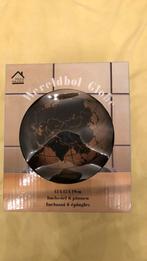 Wereldbol kurk met punaises, Ophalen of Verzenden, Nieuw