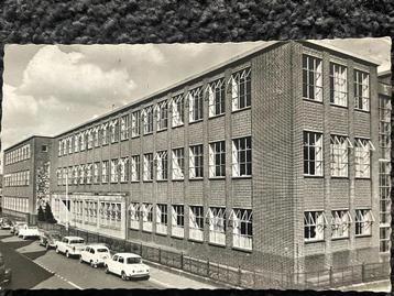 Winschoten; De Technische school beschikbaar voor biedingen