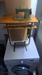 Vintage Eureka Kinder naaimachine met Tafel, Ophalen of Verzenden