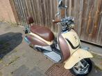 Agm retro scooter, Fietsen en Brommers, Snorfietsen en Snorscooters, Ophalen, Gebruikt, Overige merken