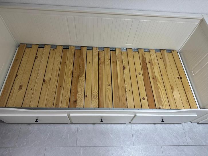 HEMNES Bedbank 80x200 Wit met 3 Lades, Huis en Inrichting, Slaapkamer | Bedden, Zo goed als nieuw, Eenpersoons, 80 cm, 200 cm